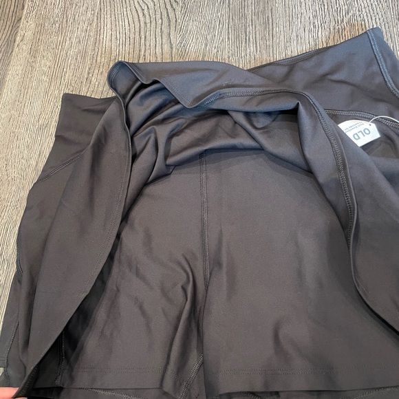 Old Navy Athletic Skort | Size Large | NWT - Picture 4 of 5